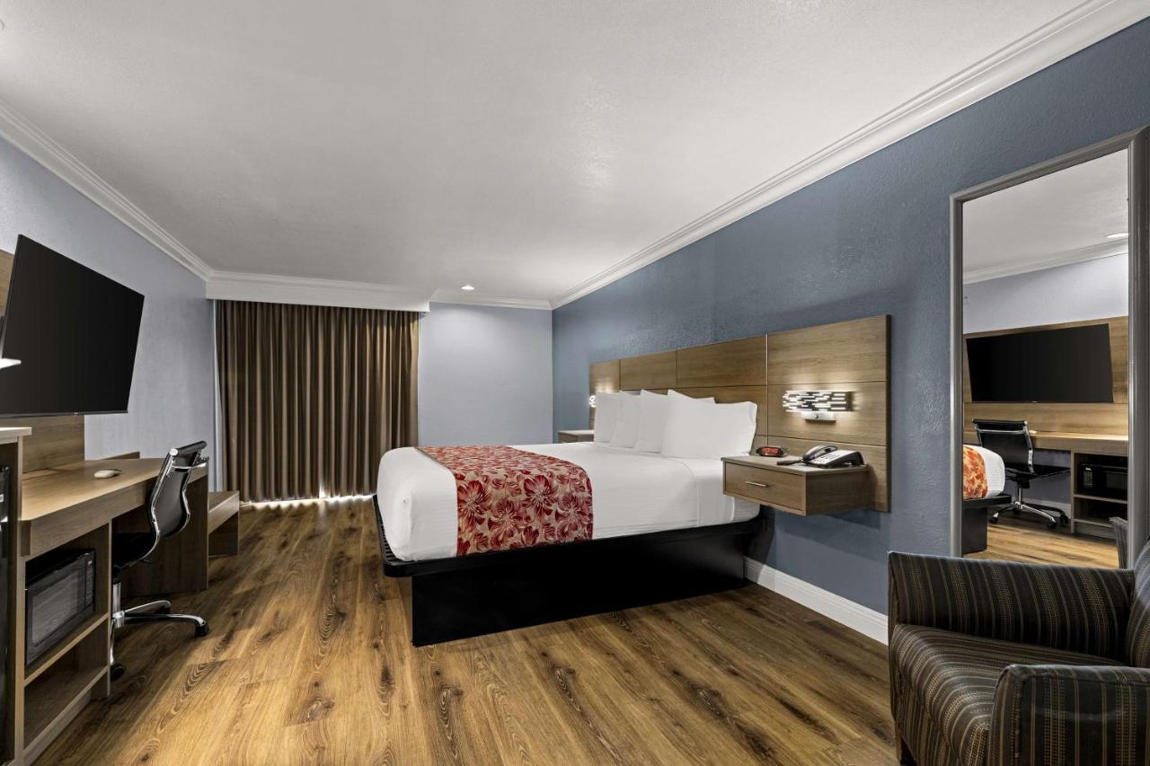 Best Western Moreno Hotel&Suites Moreno Valley Exterior foto